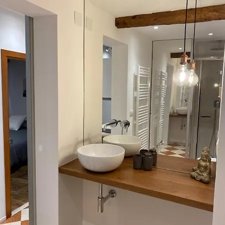 Apartament Ca' Degli Specchieri - A Due Passi Da Piazza San Marco *