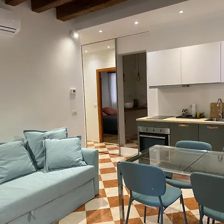 Ca' Degli Specchieri - A Due Passi Da Piazza San Marco 威尼斯